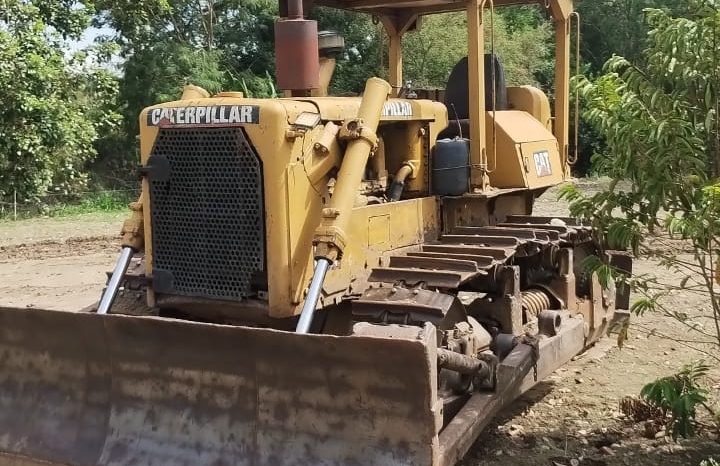 
								Bulldozer Caterpillar D6C99J mecanico año 1979 completo									