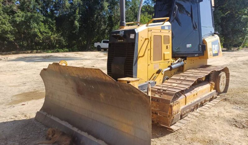 
								BULLDOZER D6K2 A año 2016 horas 5500 completo									