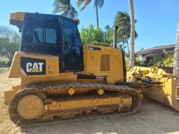 BULLDOZER D6K2 A año 2016 horas 5500