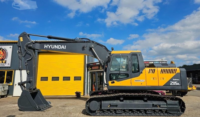 
								Excavadora Hyundai Robex 215L Smart Plus horas 4 Ubicacion Europa EUR € 73.500 EXW completo									