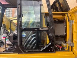 
										Excavadora Caterpillar 312E año 2015 horas 13400 precii, $ 275.000.000 ubicacion Colombia completo									