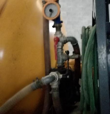 
								Autohormigonera Dieci F7000 capacidad 5 M3pesaje electronico año 2007 horas 1200 precio 28.000,00 € EXW Europa completo									