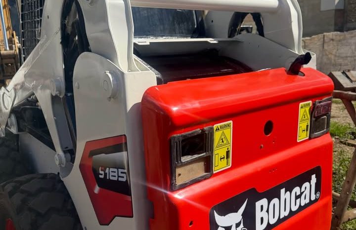 
								Minicargador Bobcat S185 año 2004 disponible trabajo inmediato completo									