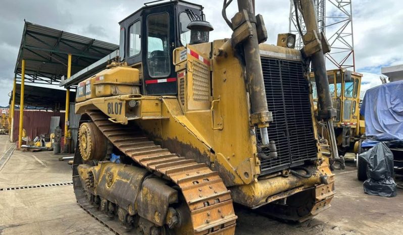 
								Bulldozer Caterpillar D8L 2000 con ripper Colombia completo									