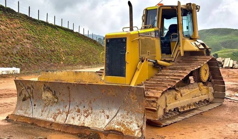 
								Bulldozer Caterpillar D6N GLP año 2008  ubicacion Colombia completo									