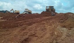 
										Bulldozer Caterpillar D8R completo									