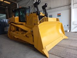 
										Bulldozer Caterpillar D8T año 2022 Ubicacion Dubai horas 7695 242.424 euros	= 287.500 dólares estadounidenses completo									