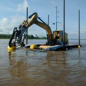 Draga Anfibia Dragflow DRM85/160 año 2015 se entrega con accesorios operativa.