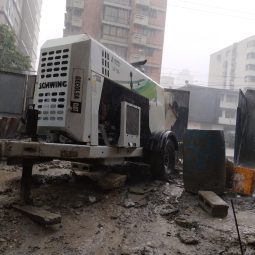 
										Bomba stacionaria Schwing SP500 año 2018 horas 1800 aprox. completo									