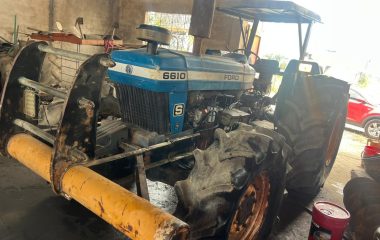 Tractor Ford 6610 año 2000 reparada  disponible para trabajo inmediato