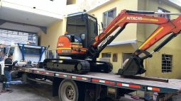 Miniexcavadora Hitachi Zaxis 40 año 2003 horas 7500