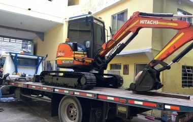 Miniexcavadora Hitachi Zaxis 40 año 2003 horas 7500
