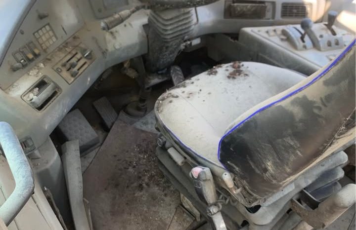 
								Dumper Volqueta fuera de carretera Dumper Volvo A 25 Horas 26000 completo									