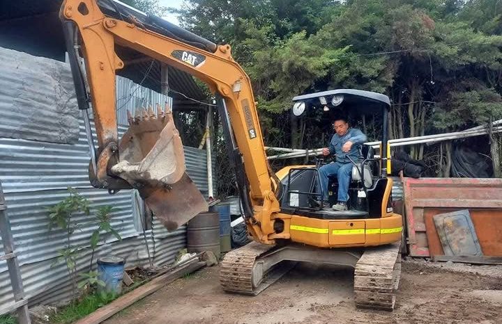 
								Miniexcavadora Caterpillar 305.5d año 2011 excelentes condiciones completo									