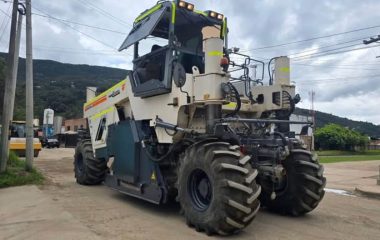 RECICLADORA WIRTGEN WR2500 S-FB