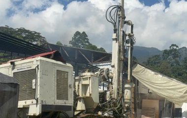 Perforador Ingersoll Rand ECM 590 año 2006
