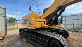 Excavadora Caterpillar 320D año 2012 horas 9869 Importacion US$16000000
