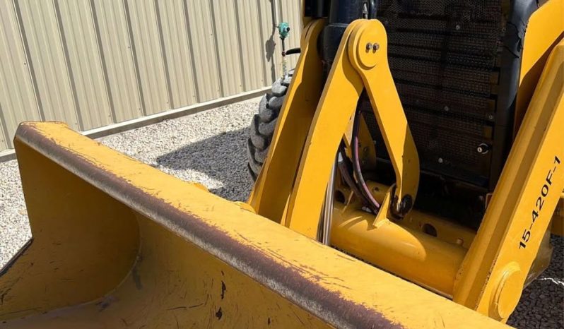 
								Retroexcavadora Caterpillar 420F2 2015 horas 1942 completo									