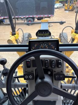Motoniveladora Caterpillar 120 año 2020