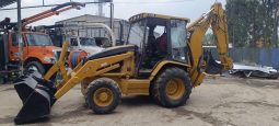 
										Retroexcavadora Caterpillar 420D año 2004 horas 10000 completo									