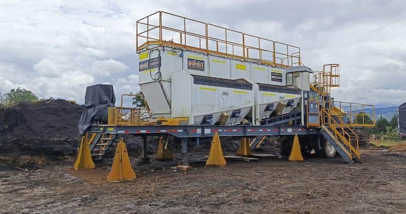 
								Planta de Conceto portatil DMPS 600 Trayler doble troque Produccion 20 25 M3/h año 2022 completo									