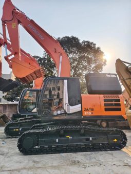 
										Excavadora Hitachi ZX210-3 6 cilindros año 2022 completo									