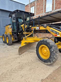 
										Motoniveladora Caterpillar 120 año 2020 completo									