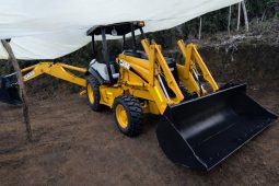 
										Retroexcavadora Case 580M turbo 4X4 año 2006  horas 7500 completo									