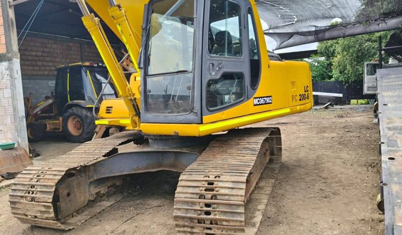 
								Excavadora Komatsu Pc200-6 añoo1997 completo									