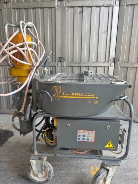 Bomba de mortero Putzmeister MP25  año 2023