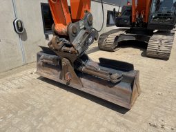 
										Excavadora Hitachi ZX210 LC-5B año 2016 completo									