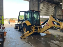 
										Retroexcavadora Caterpillar 420F2 IT año 2019 horas 3254 ubicacion importacion USD$69500 completo									