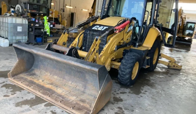 
								Retroexcavadora Caterpillar 420F2 IT año 2019 horas 3254 ubicacion importacion USD$69500 completo									