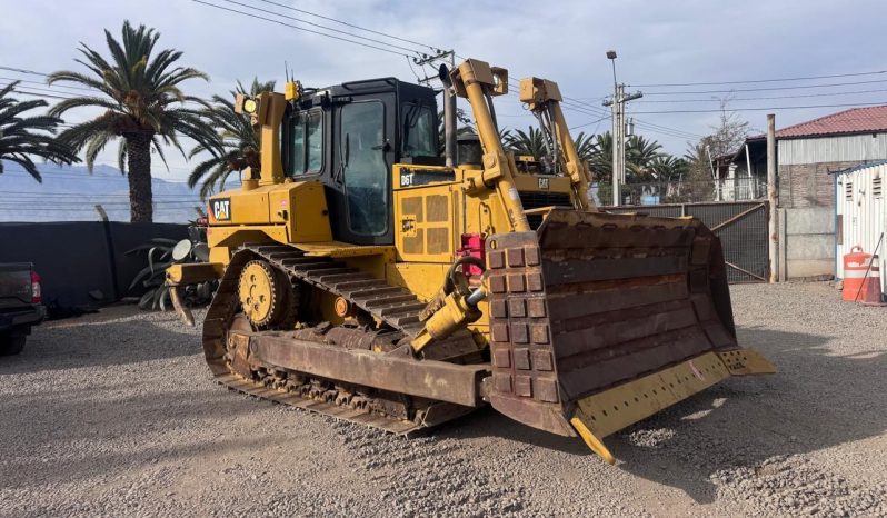 
								Bulldozer Caterpillar D6T año 2021 horas 7000 A/A completo									