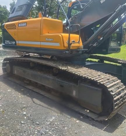 
								Excavadora Hyundai 225LC-9T Año 2019  A/A  GPS  linea Humeda  Horas 5400 completo									