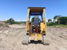 
										Bulldozer Caterpillar D4C 1998 horas 19200 completo									