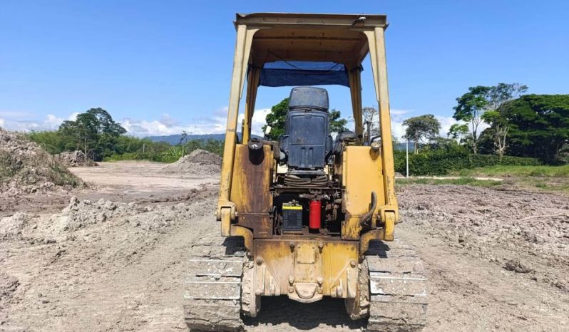
								Bulldozer Caterpillar D4C 1998 horas 19200 completo									