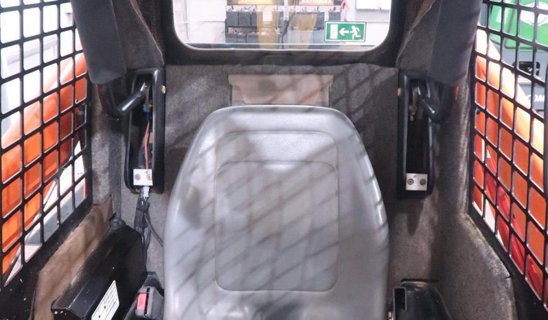 
								Minicargador Gehl modelo R105 año 2020 horas 794  emisiones EPA Tier 4 Final / EU completo									