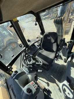 
										Retrocargador Caterpillar 420F2 IT año 2015 horas 4964 completo									