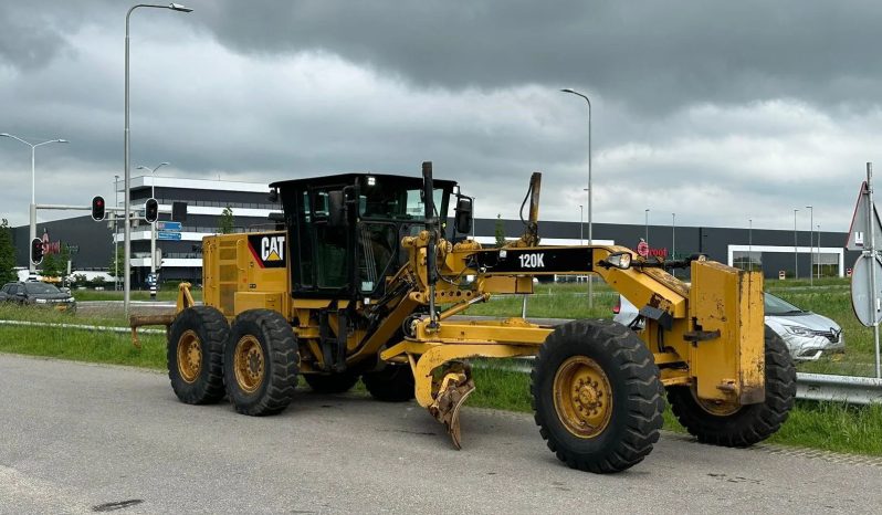 
								Motoniveladora Caterpillar 120K año 2019 horas 9078 completo									