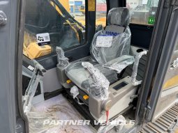 
										Excavadora Hyundai R215L año 2026 Nueva completo									