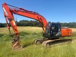 Excavadora Hitachi ZX210-5 año 2016 horas 14754 ubicacion Europa
