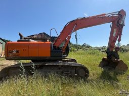 
										Excavadora Hitachi ZX210-5 año 2016 horas 14754 ubicacion Europa completo									
