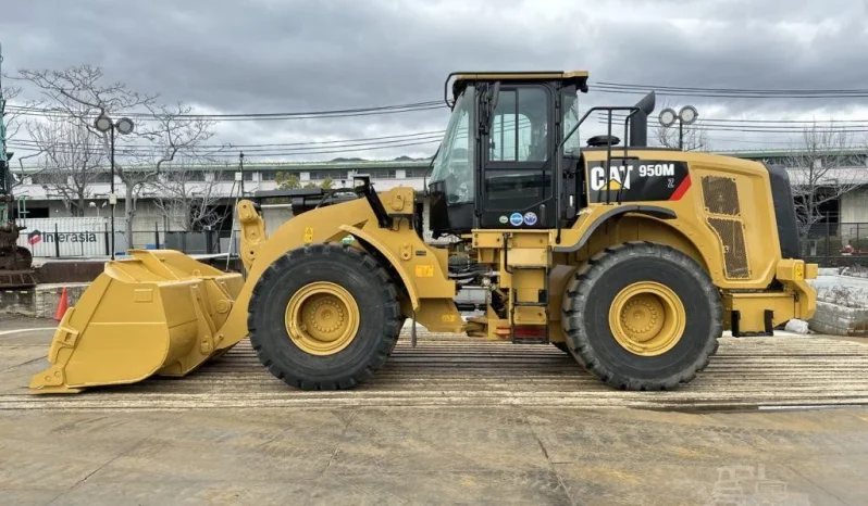 
								Cargador Caterpillar 950H año 2012 horas 9000 completo									