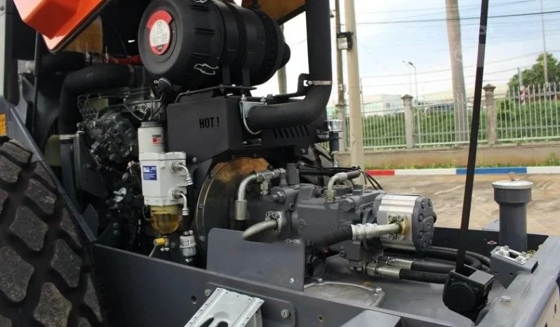 
								Vibrocompactador Hamm HC119 año 2026 nuevo  peso 11 ton completo									