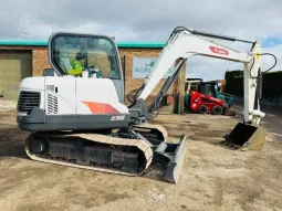
										Exc. Bobcat E58 horas 4659 año 2018 completo									