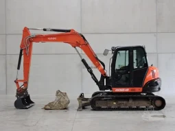 
										Excavadora Kubota KX080-4 año 2018 Horas 4205 peso 8000 completo									